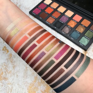 Phấn Mắt Urban Decay Born To Run