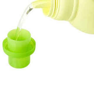 Nước tẩy quần áo màu KAO 1000ml