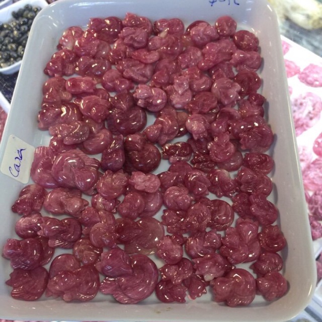 Hồ ly 9 đuôi bằng đá ruby tự nhiên