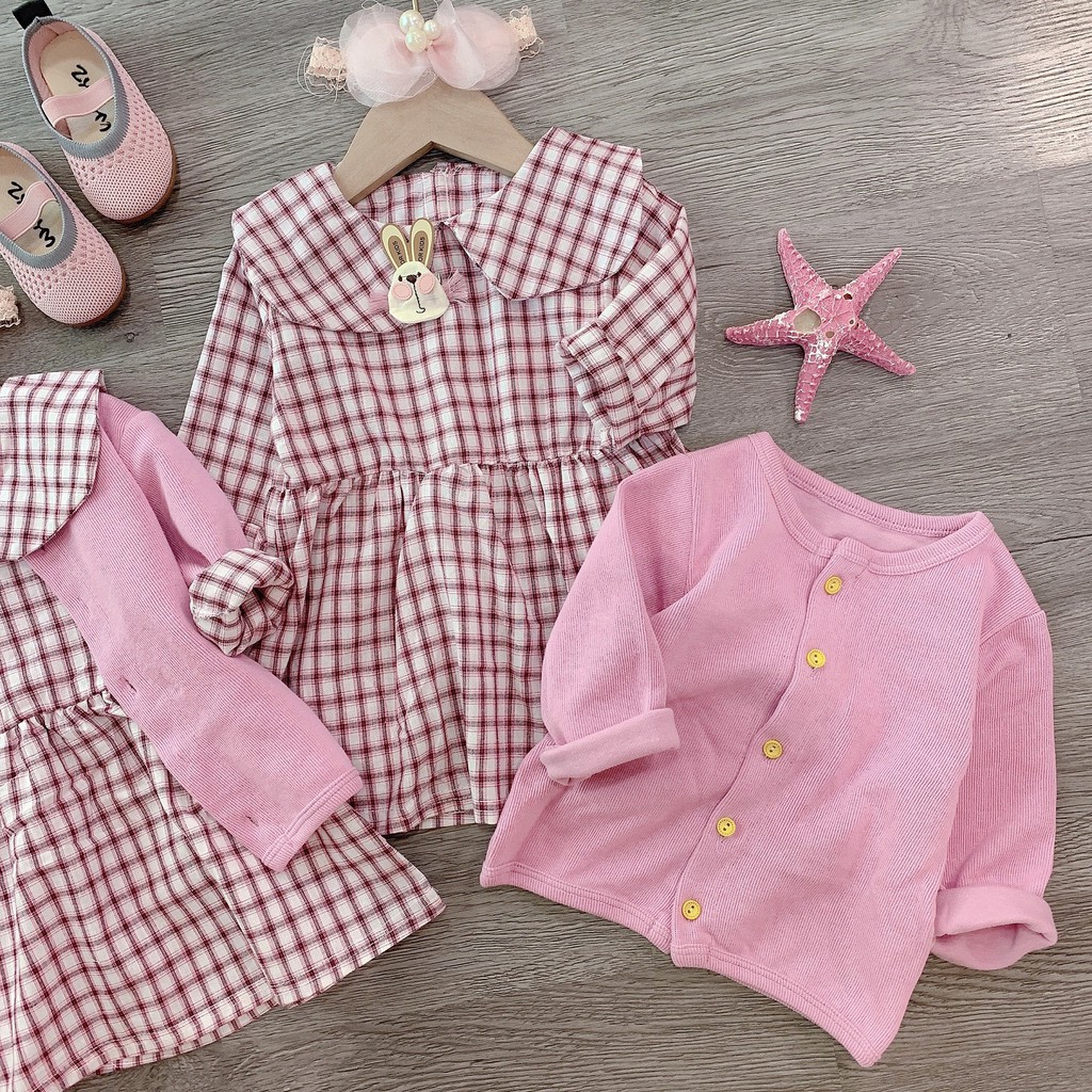 set váy caro + áo cardigan màu hồng tím siêu xinh