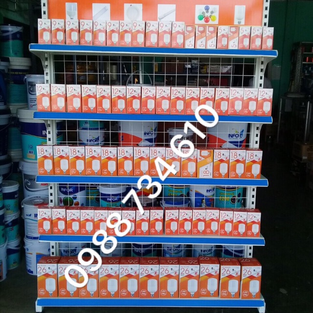 Kệ bày hàng khuyến mại của Hãng Cao 1m8 dài 90cm 5 tầng