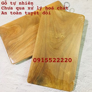 Thớt nghiến thớt thái vuông bằng gỗ nghiến kích thước 32*20*2.7cm