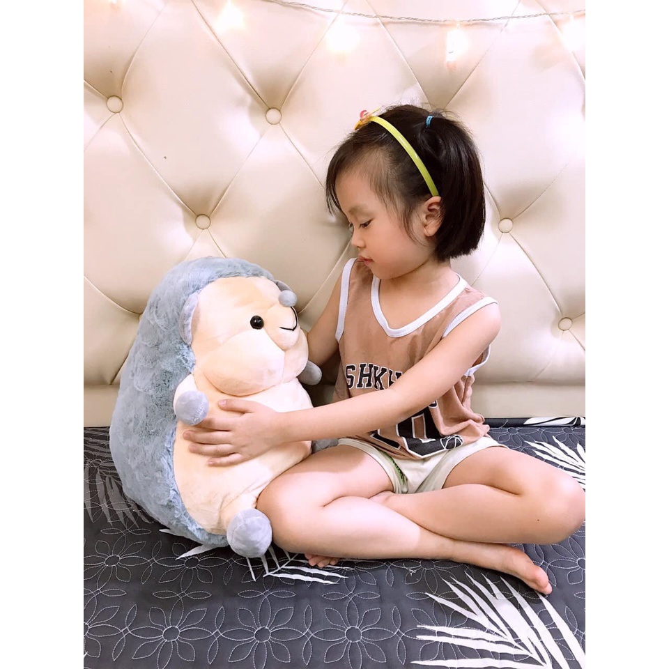 Gối gấu bông nhím  xinh  xám có kèm chăn 3in1 siêu mền mịn