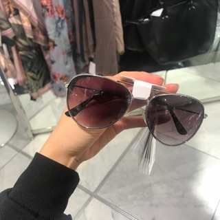 Kính hm sale