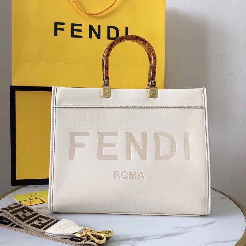 FREESHIP 50K - Túi xách nữ da bản to Fendi phối màu hiện đại Phong cách Preppy cầm tay HN450