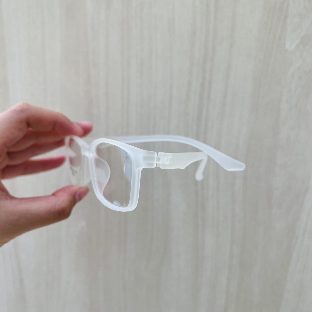 Gọng kính nhựa tr90 siêu nhẹ siêu bền thời trang OURESS - 1003