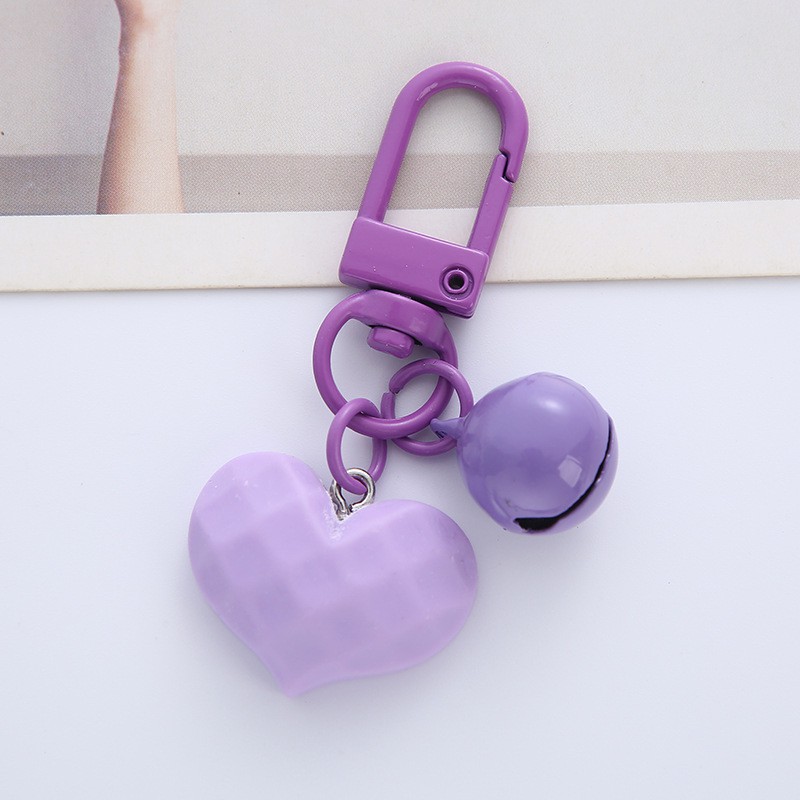 Móc khóa hình trái tim nhiều màu sắc sáng tạo