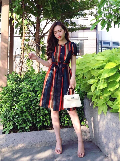 ĐẦM SỌC 5 MÀU DÁNG XÒE CỘT EO CHẤT LỤA MỀM