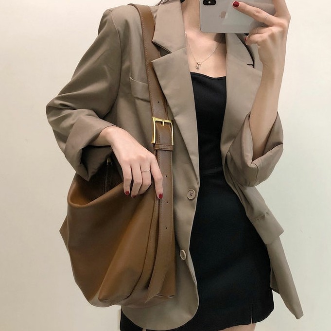 Túi đeo chéo da quai lớn phong cách Unisex đựng vừa laptop | BigBuy360 - bigbuy360.vn