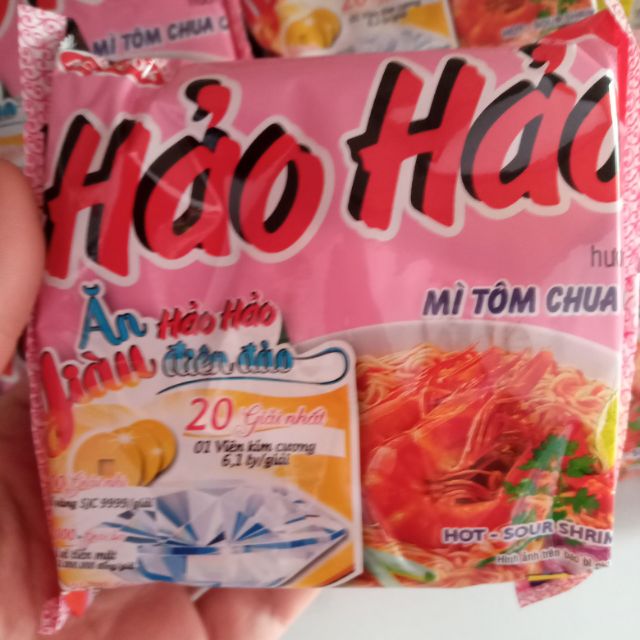 Mỳ tôm chua cay hảo hảo