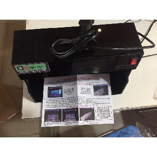 Máy soi tiền giả UV-602 (Magic eye 03)