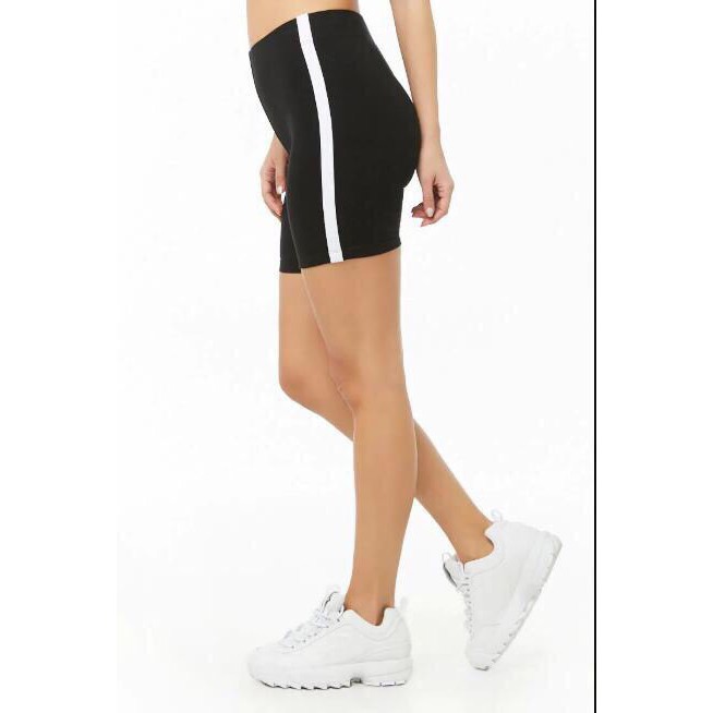 Quần F21 Striped Biker Shorts