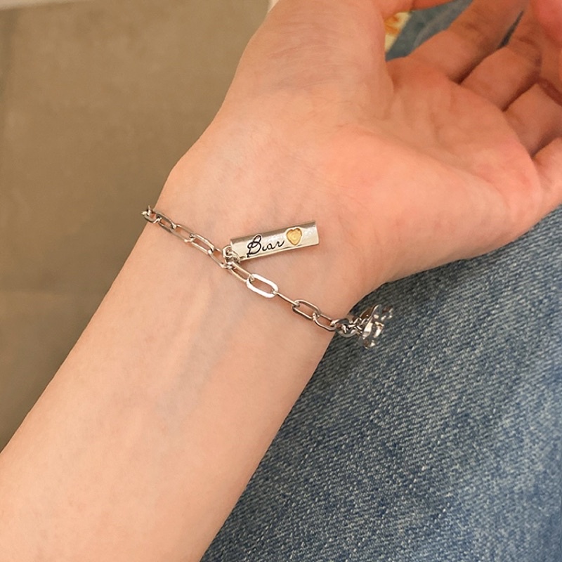 Vòng tay nữ chú gấu