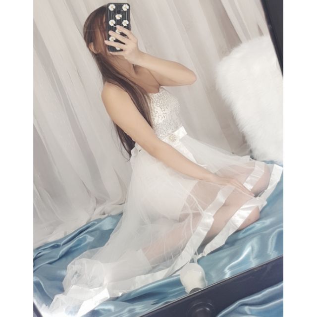 Đầm cúp đuôi tôm