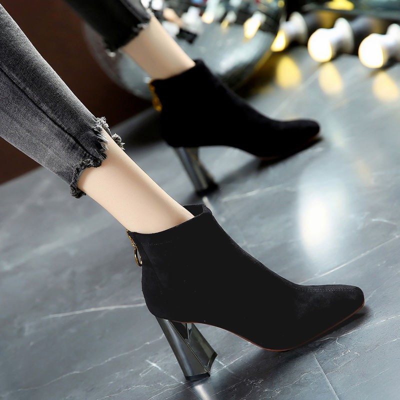 Bốt da gót vuông thời trang mùa thu 2020 cho nữ | BigBuy360 - bigbuy360.vn