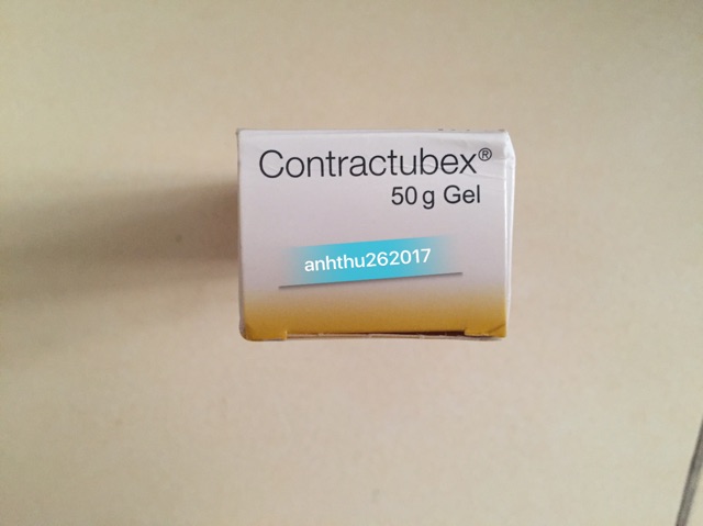 Kem mờ sẹo Contractubex