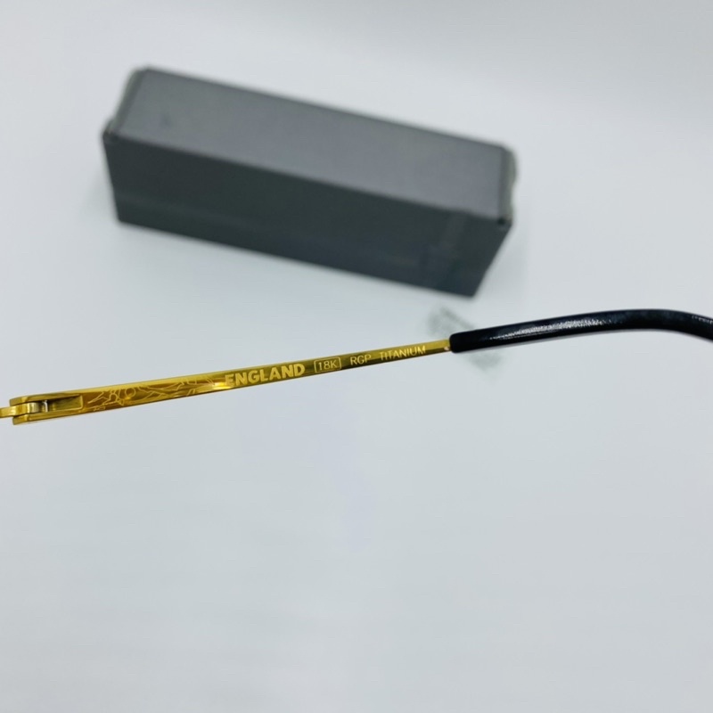 Gọng kính England titanium tinh khiết mạ vàng thật 18k