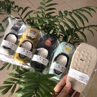 Tất hài chống trơn