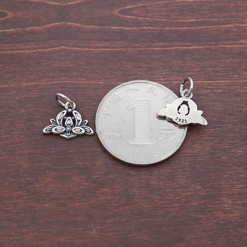 [S925] Charm bạc treo hoa sen cách điệu - MH799