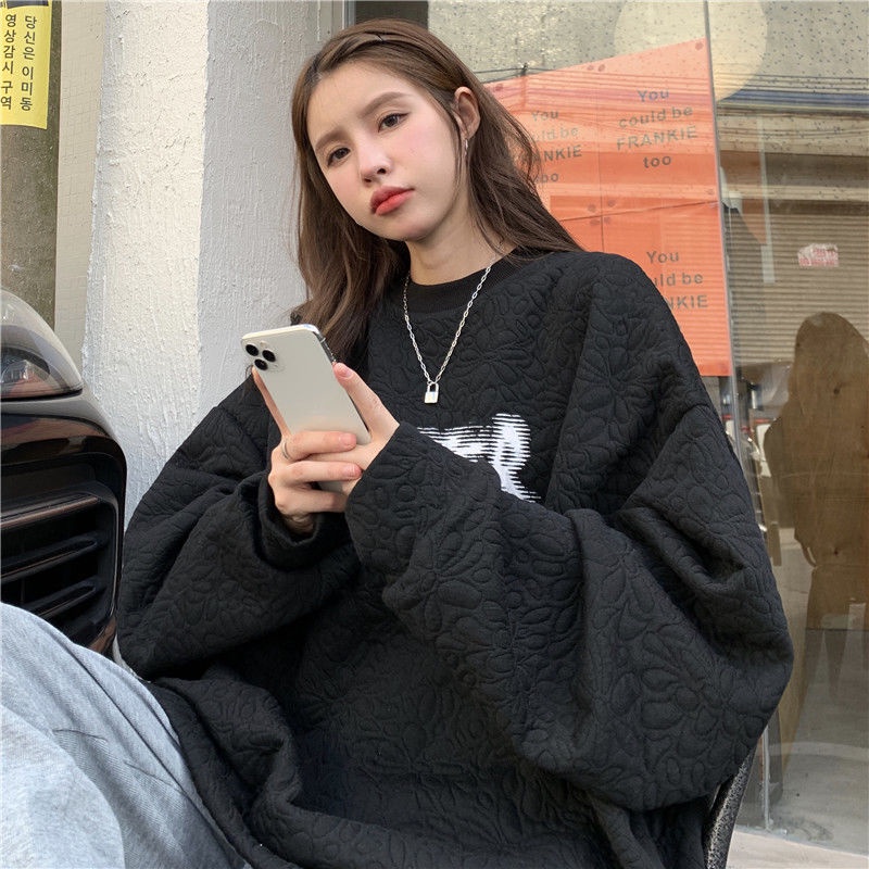 Áo Len Nữ Oversized Tay Dài Vải Jacquard Mỏng Vintage