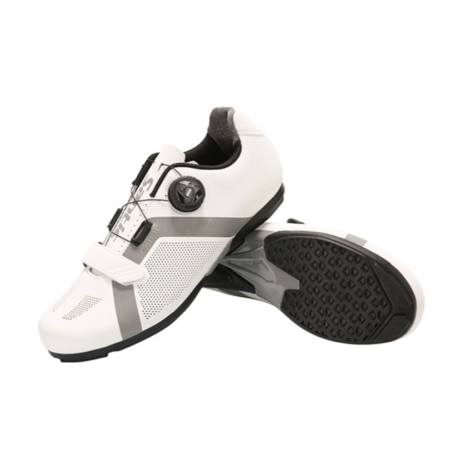 Giày Santic không cá khóa vặn mẫu 2022