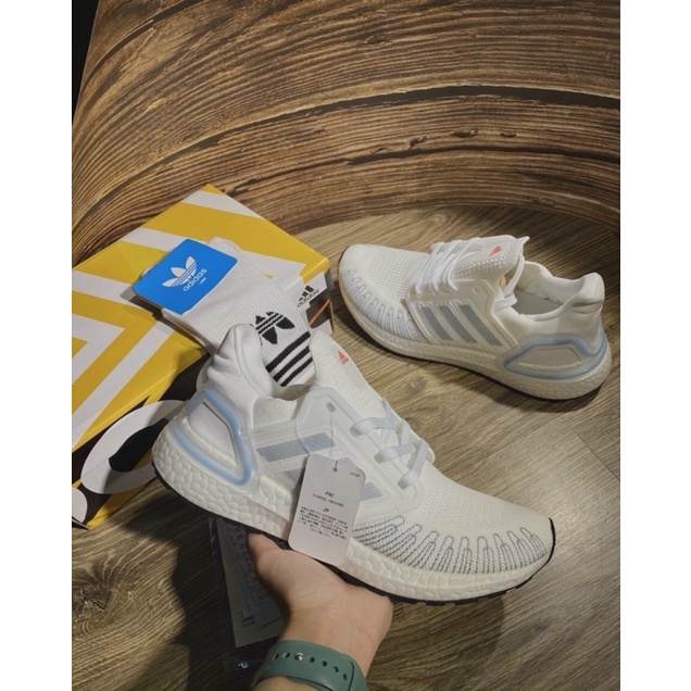 Giày utraboost 6.0 xanh trắng