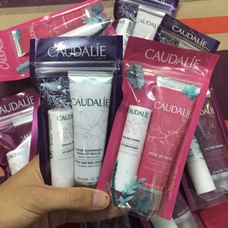Set kem dưỡng tay, son dưỡng môi Caudalie