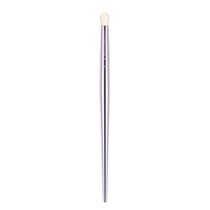 🍁🍁Cọ Trang Điểm Phấn Mắt Sợi Tổng Hợp Màu Bạc Chrome Cao Cấp