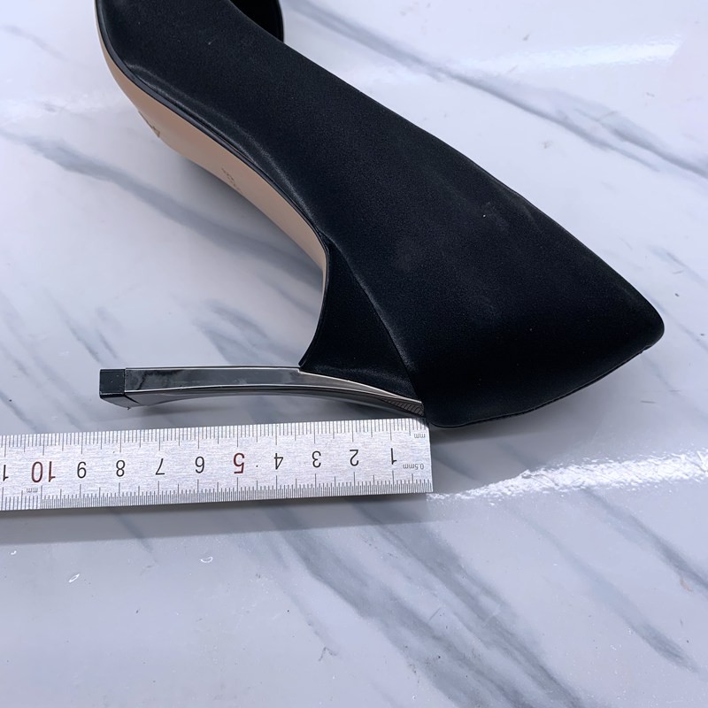 QUẢNG CHÂU CAO CẤP Cao gót lụa mũi đá 8 phân