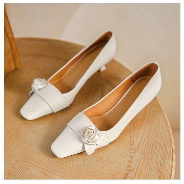 Giày Cao Gót Da Mũi Vuông 5Cm 2022 Thời Trang Mùa Xuân Pháp Cho Cô Dâu