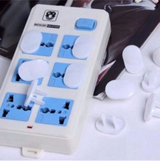 NÚT BỊT LỖ ĐIỆN AN TOÀN CHO BÉ - 000209