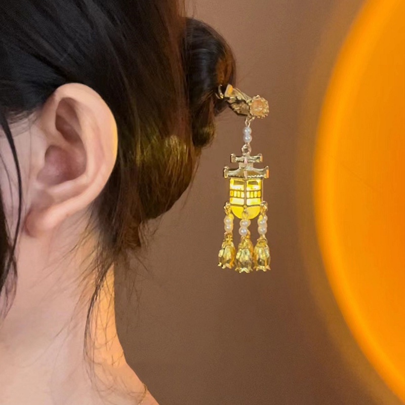 Trâm Cài Tóc Tua Rua Phong Cách Hanfu Cổ Điển Phát Sáng Độc Đáo