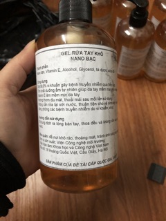 Gel rửa tay khô nano bạc