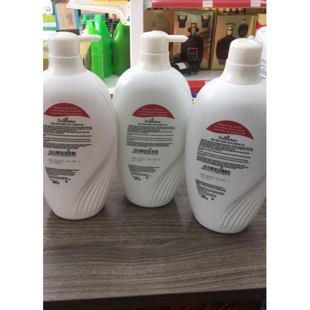 Sữa tắm nước hoa dưỡng da Enchenter | BigBuy360 - bigbuy360.vn