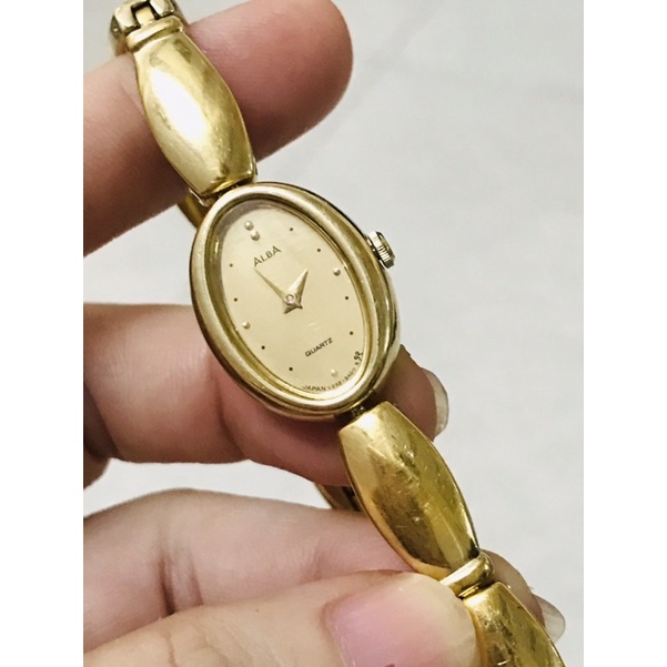 Đồng hồ Alba Nhật của nữ.