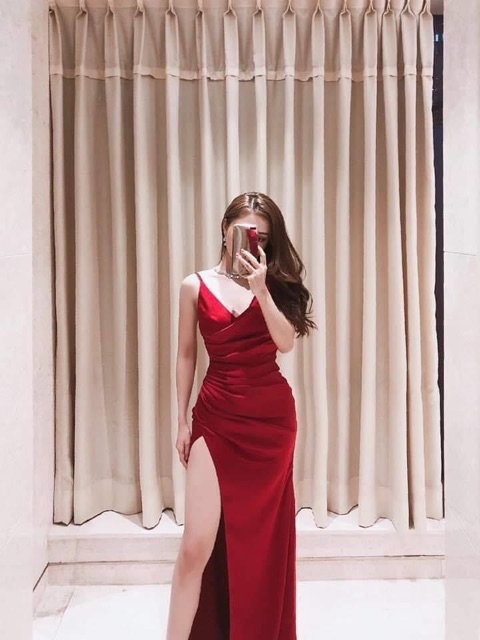 Đầm dạ hội xẻ tà màu vàng sang trọng, quý phái - LYLY Dress | BigBuy360 - bigbuy360.vn