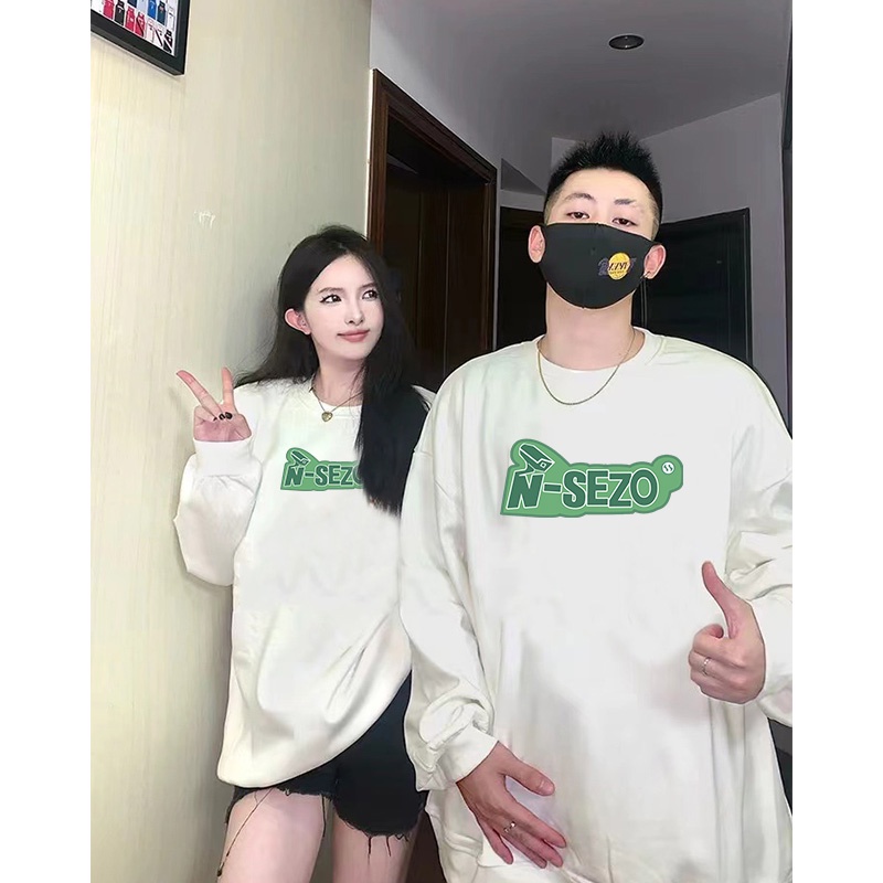 Áo sweater Ihkke màu đen in chữ Raw Milk Sweet Nyche phong cách đường phố dành cho nữ