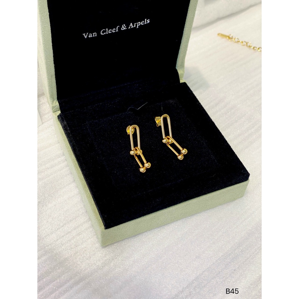 Set vòng tay, dây chuyền, bông tai nữ titan không gỉ mang phong cách Hàn Quốc