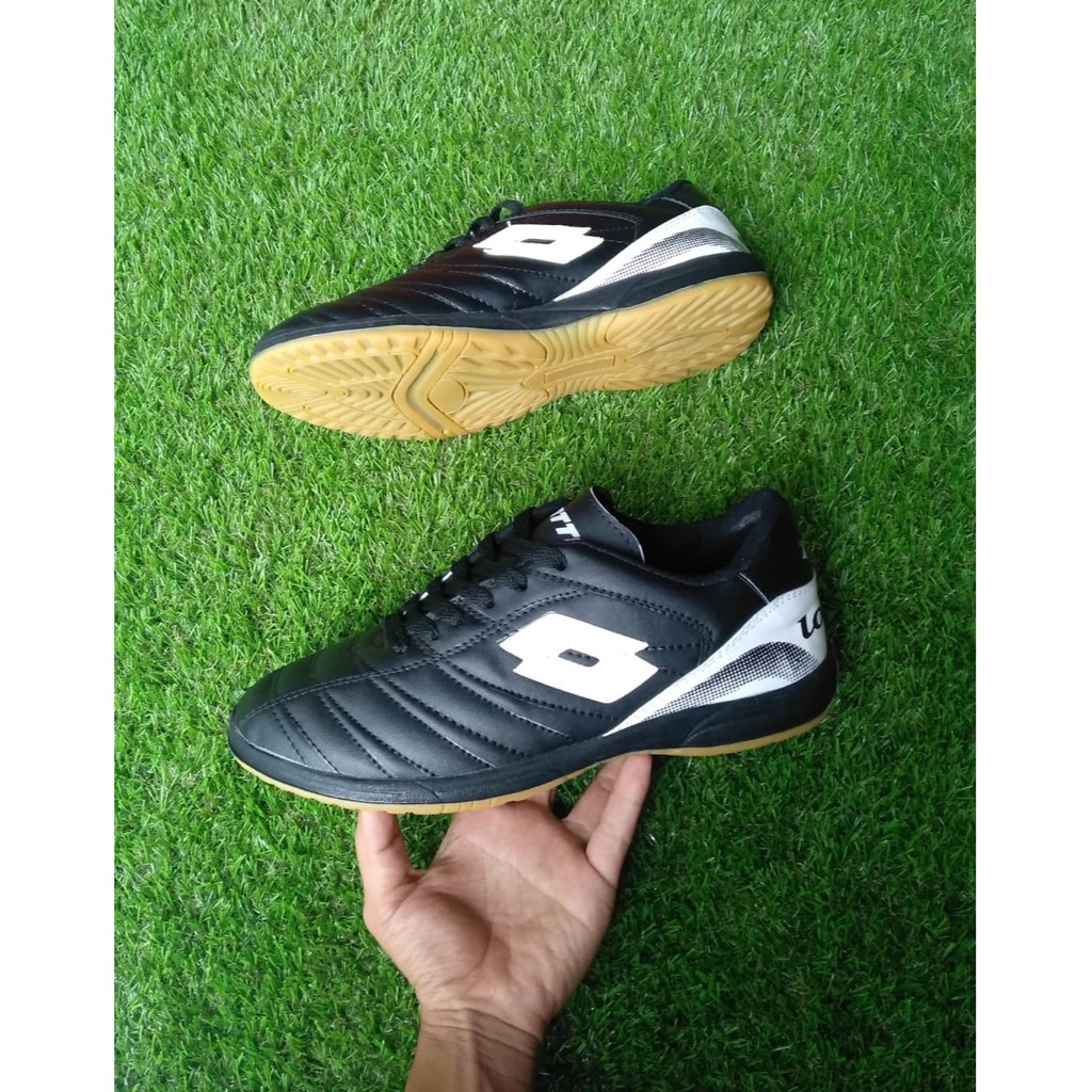 Giày Thể Thao Jumbo Lotto Futsal Size 44-47 Cho Nam Nữ