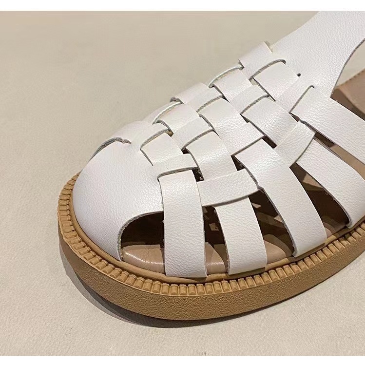 Sandal Bít Mũi Đế Phẳng Có Khóa Cài Thoải Mái Mùa Hè Cho Nữ