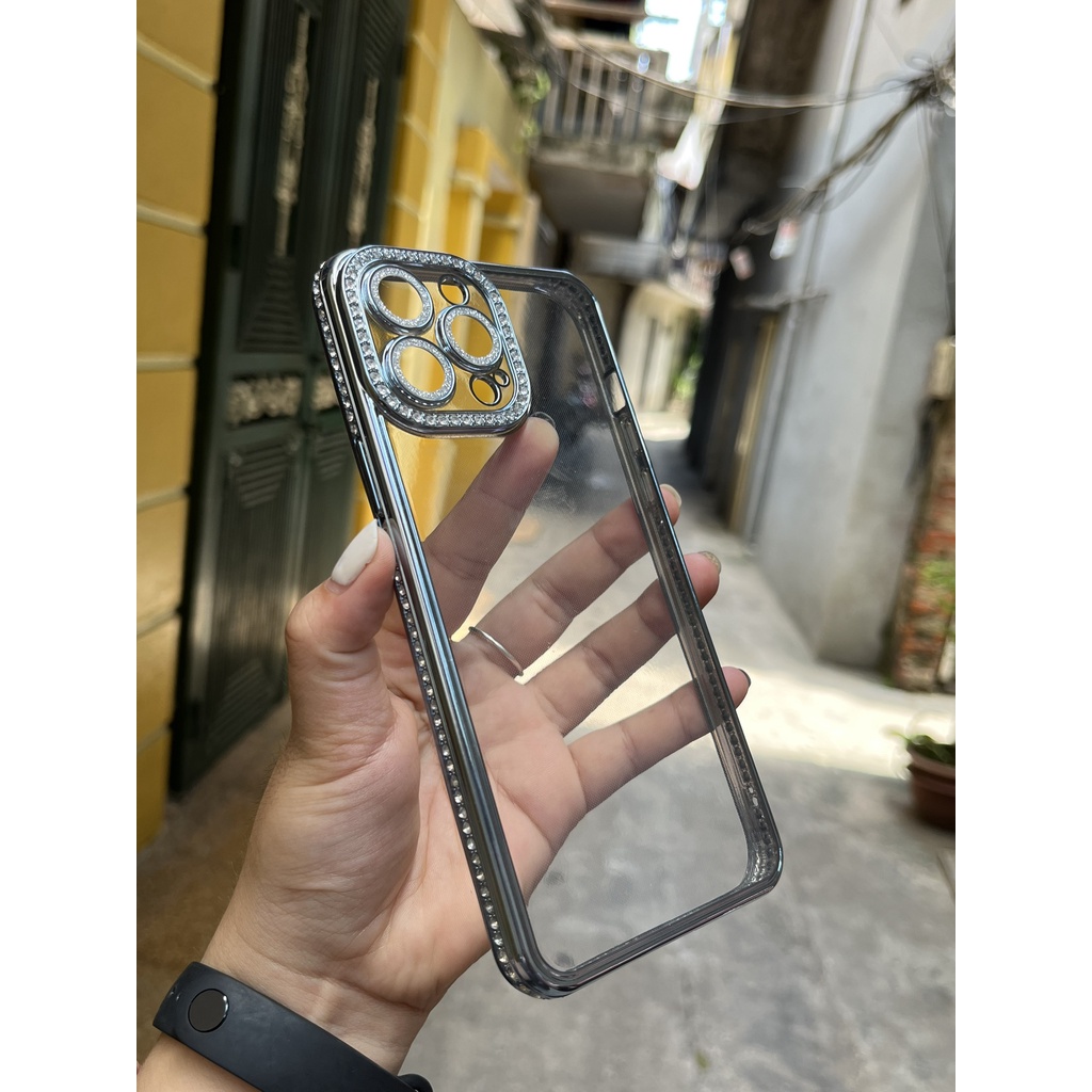 CHÍNH HÃNG REKY  ốp lưng IPHONE VIỀN KIM TUYẾN ĐÁ VIỀN LƯNG TRONG CAMERA NHŨ CẠNH VUÔNG 11 12 13 14 PLUS PRO MAX