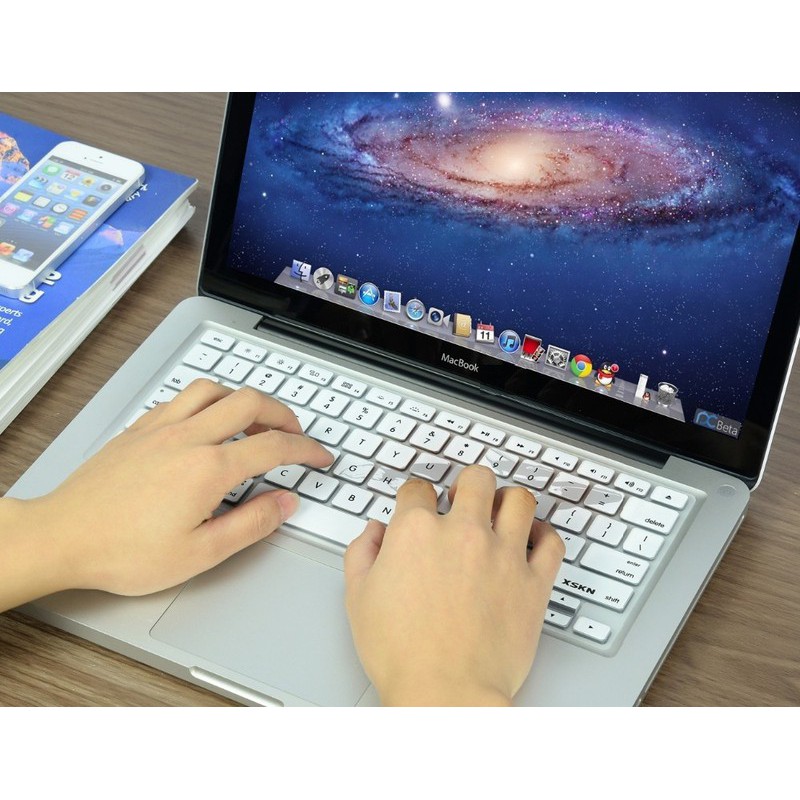 Miếng lót bàn phím Macbook