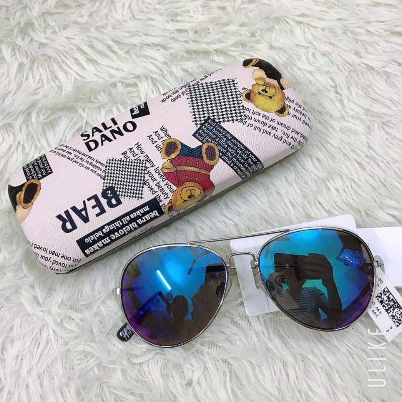 2021  Kính râm bé trai dáng rayban tráng gương chính hãng 4-8Y