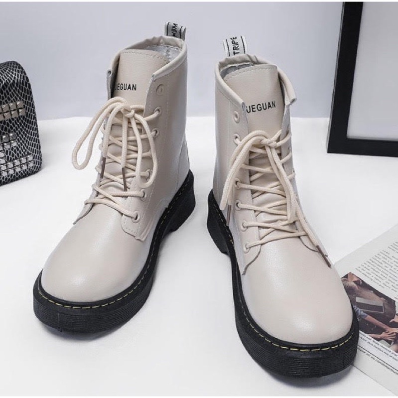 Giày nữ boot GOLDSNEAKER cổ cao màu trắng đen