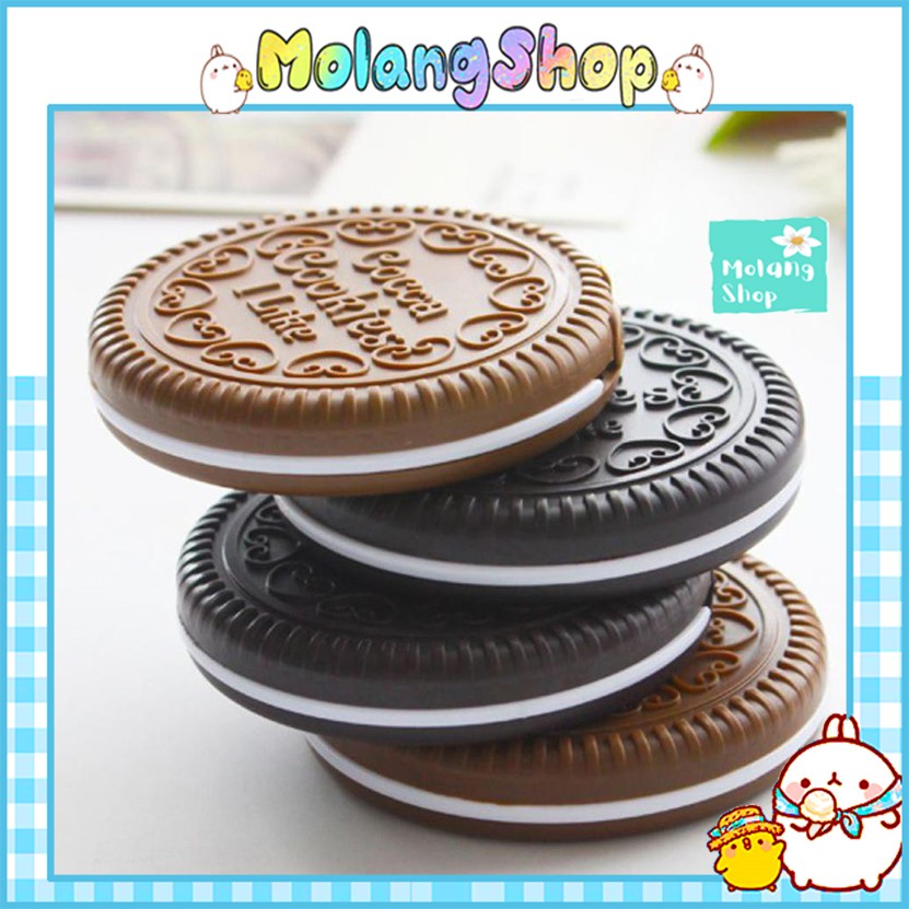 Gương Mini Bánh Quy - Gương Trang Điểm Cầm Tay Kèm Lược Hình Bánh Cookies Molangshop