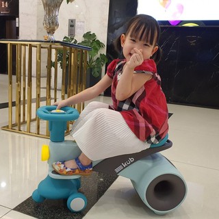 Xe chòi chân (xe lắc)có nhạc cho bé-KUB