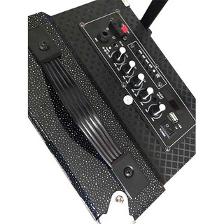 Loa kẹo kéo karaoke q8 tặng mic không dây