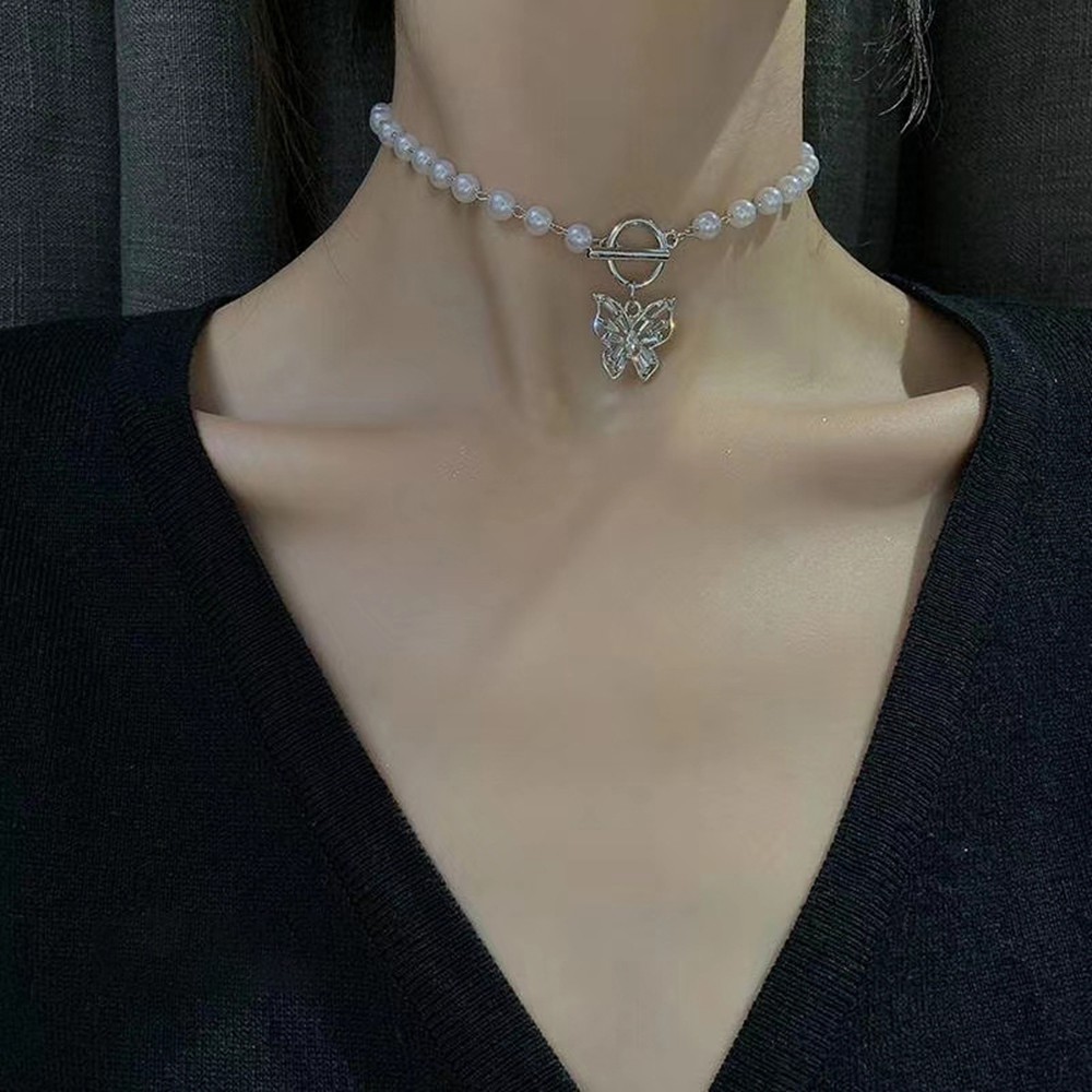 Vòng Cổ Choker Mặt Bướm Đính Ngọc Trai Siêu Nữ Tính Phong Cách Hàn Quốc Dongdaemun Mới