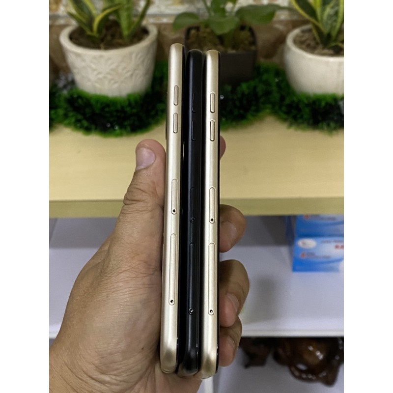 Điện thoại Samsung Galaxy A8 2018 Zin nguyên bản đẹp keng (4Gb/32Gb)