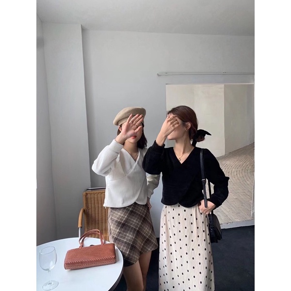 Áo nhung vạt chéo